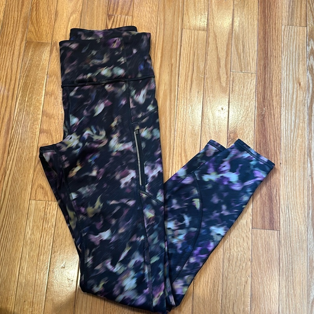 Athleta Rainier Tights, Size M